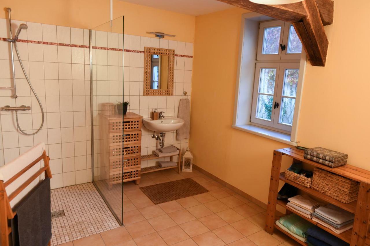 Besinndich Nebelin Buitenkant foto